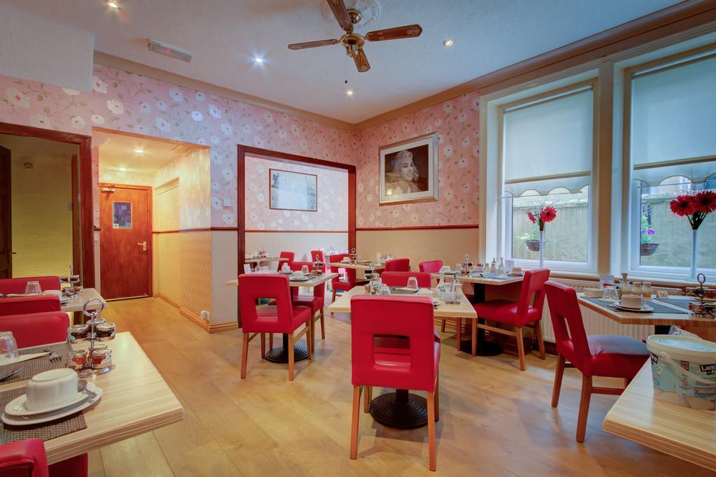 Valentine Lodge Over 21 Adult Couples Only Блэкпул Экстерьер фото